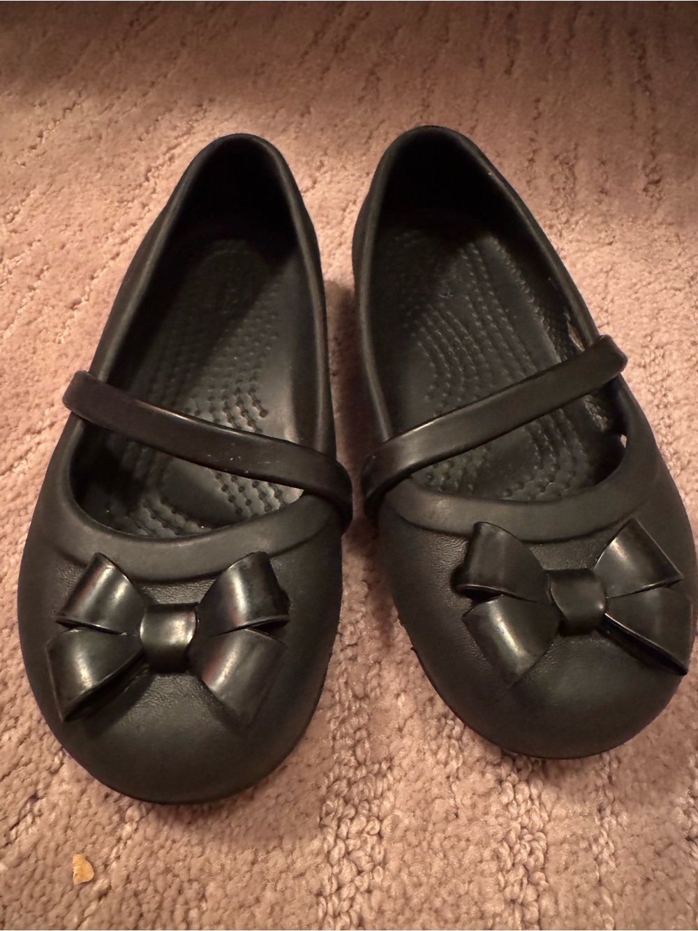 CROCS Girls' Black Bow Mary Jane Flats
